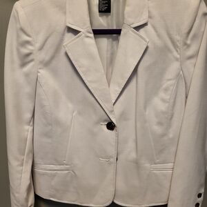 Chic White Women's Blazer